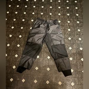 Men’s nike sweat paints